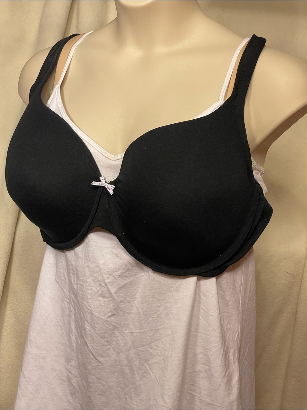 Lane Bryant Cacique 48DD Underwire 5-Hook Black Bra. New without tags.